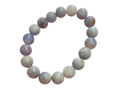 Bracelet with hackmanite beads