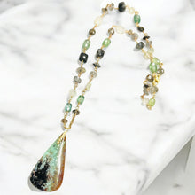 Necklace in green colors of Opal wood