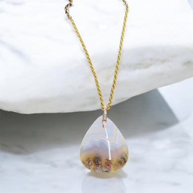 Pendant with moss agate