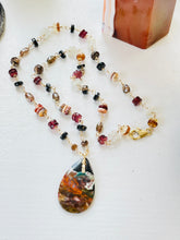 Necklace with Pankawarna Agate