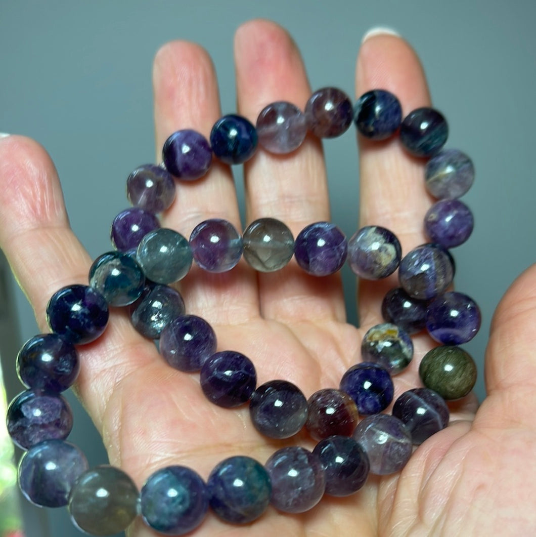 Bracelet with fluoride beads