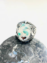 Ring with Stunning copper on chrysocolla
