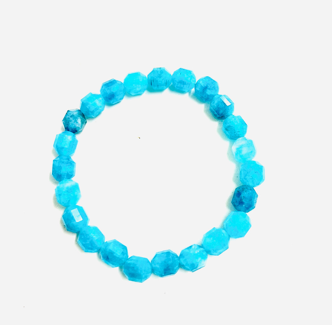 Bracelet with natural blue Apatite beads faceted