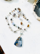 Necklace with Timor Agate and various stones